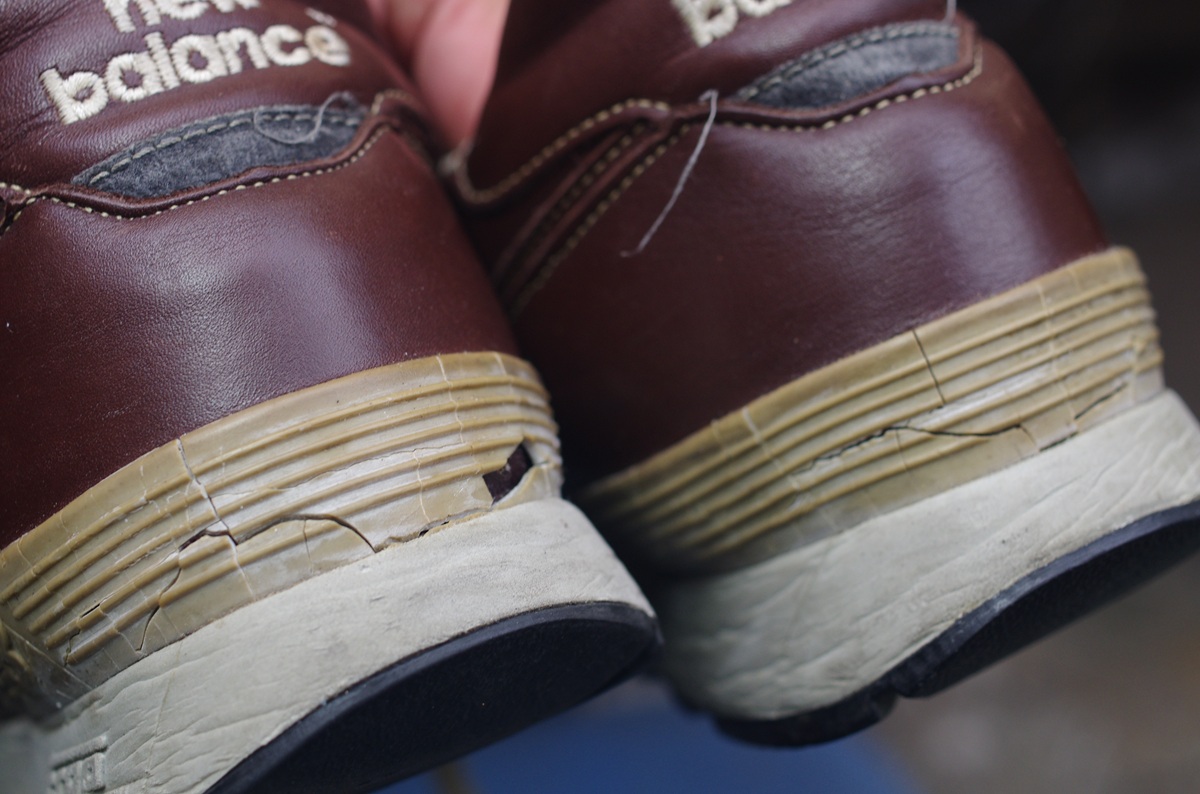 ソール剥がれ修理