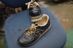 👞🎨【New Balance 576 修理事例｜ヒールカップ交換で履き心地を再生】